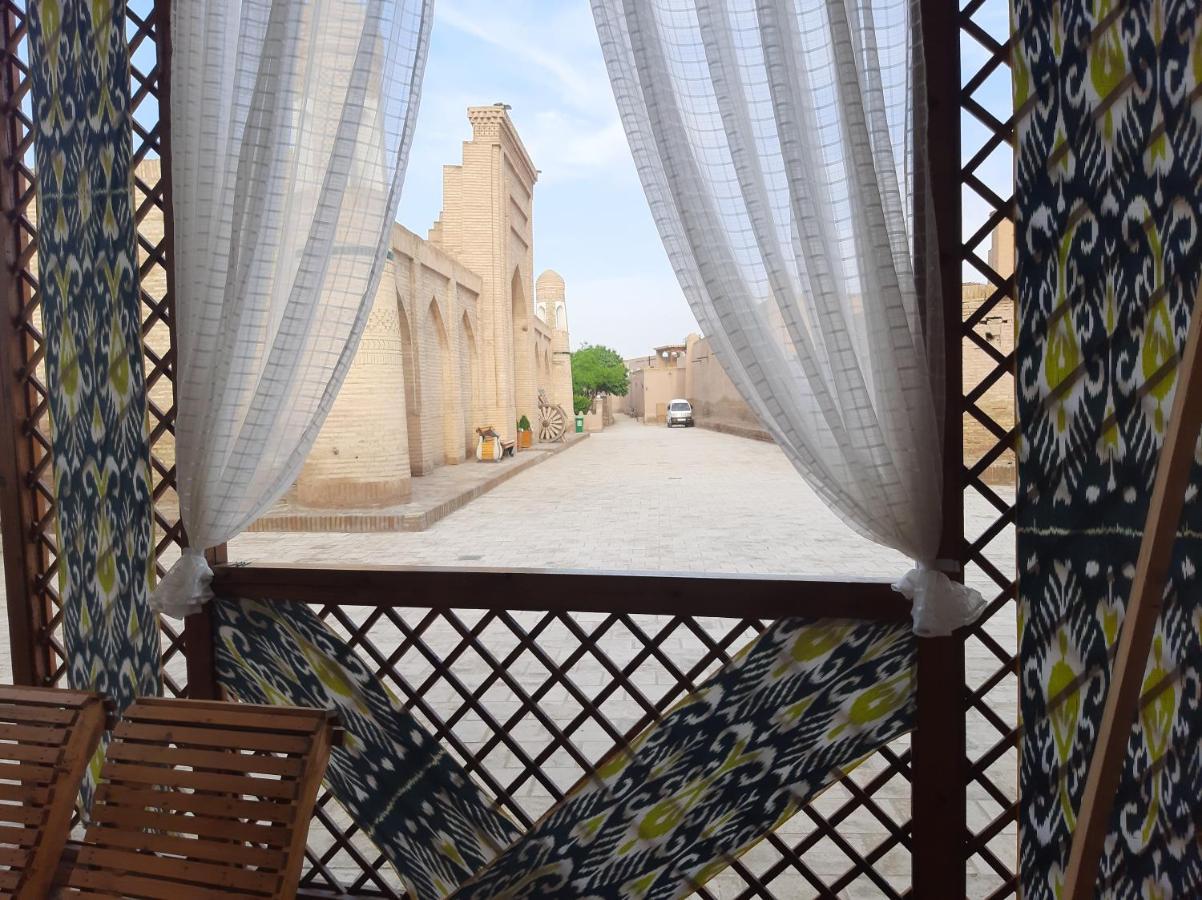 "Yoqut House" Guest House In The Centre Of Ancient City Chiva Exteriör bild